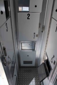 Zugangsbereich zu den Zellen