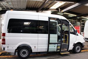 Bei dieser Variante sitzt die Schwenktüre weiter vorne