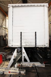 Richten Fahrgestell eines Aufliegers