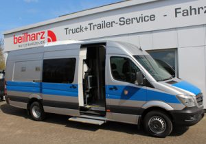 Gefangenentransporter ausgeliefert